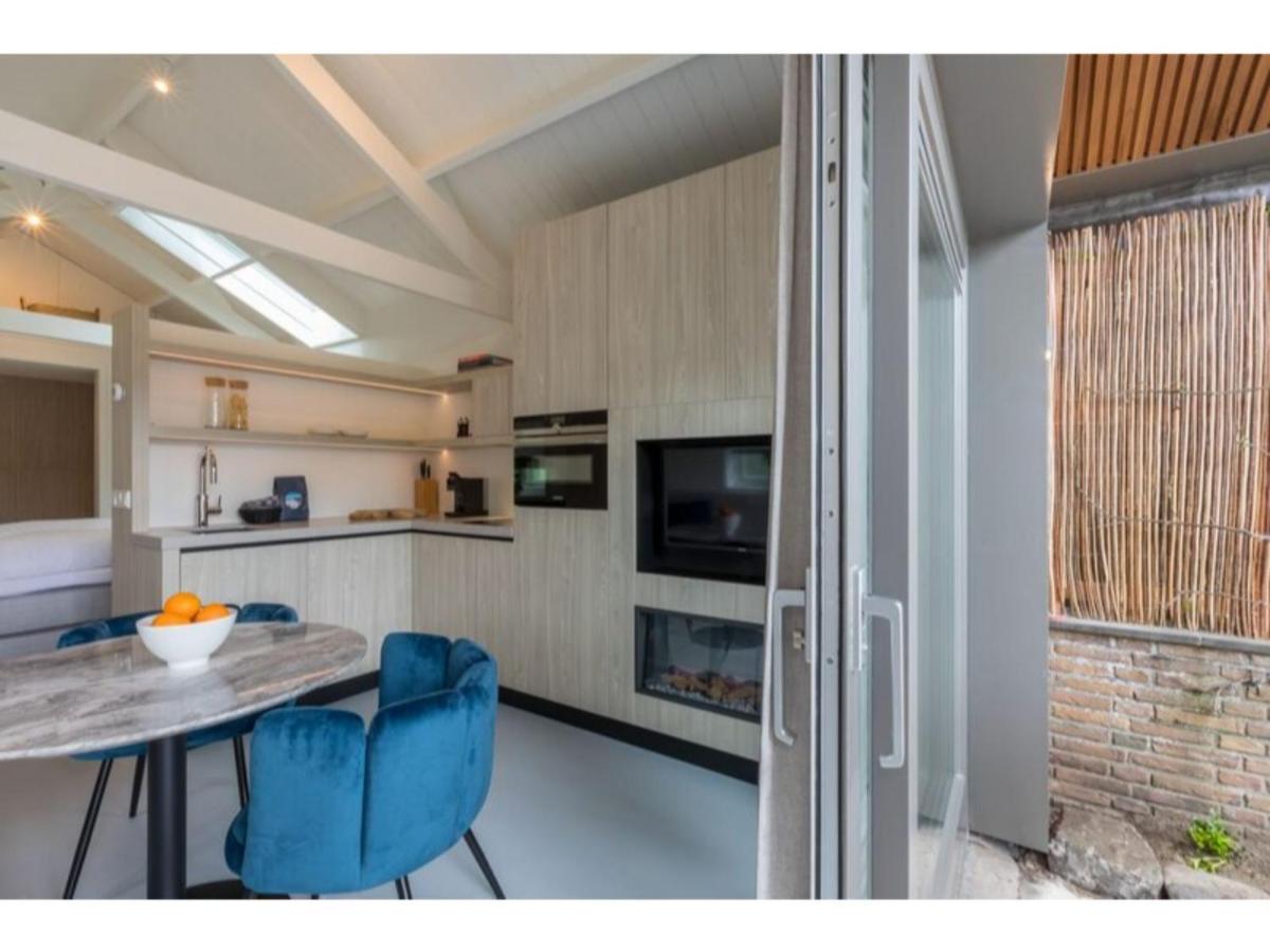 Luxury Holiday Home 250 Meters From The Beach Domburg Exterior photo