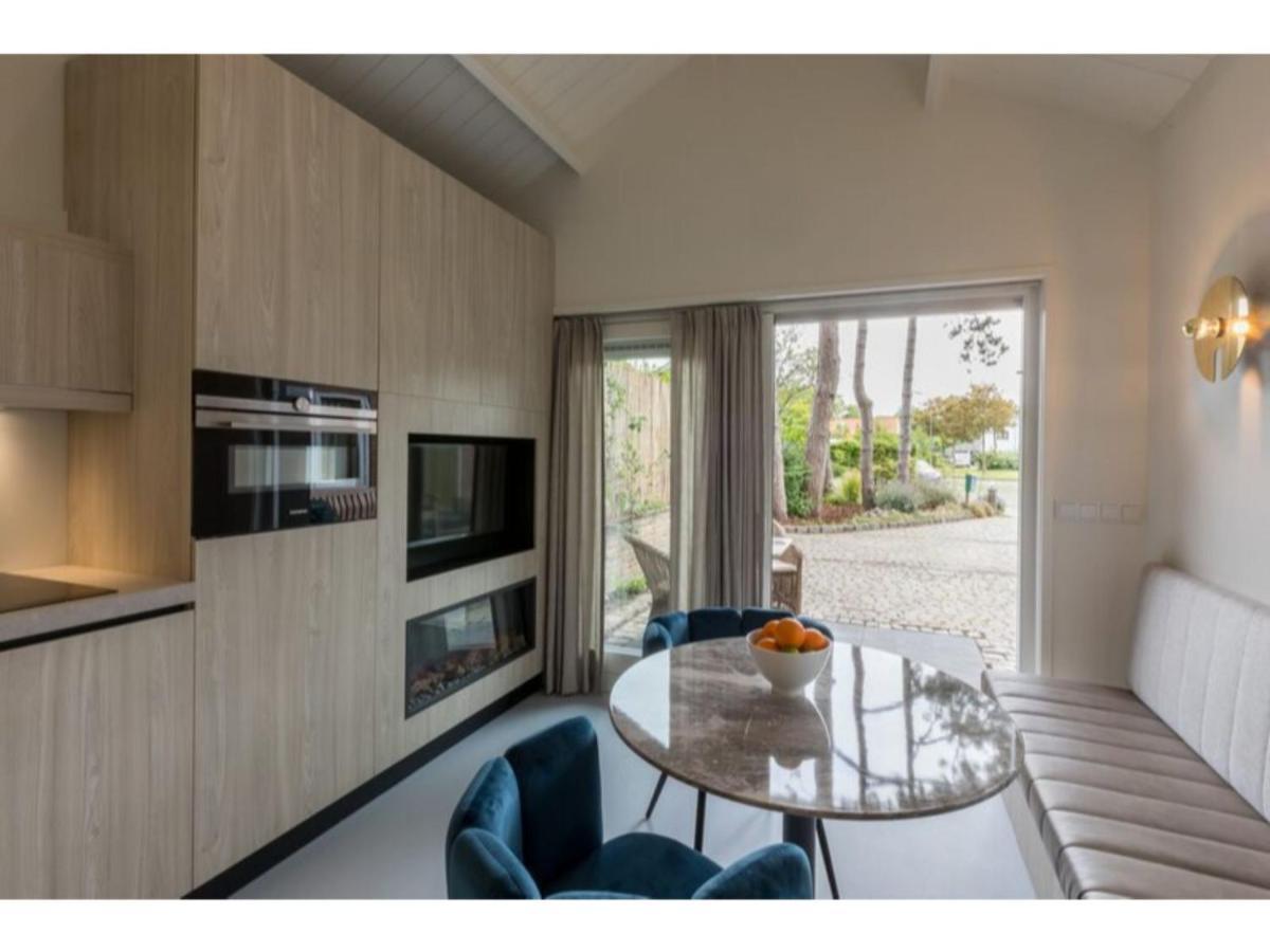 Luxury Holiday Home 250 Meters From The Beach Domburg Exterior photo